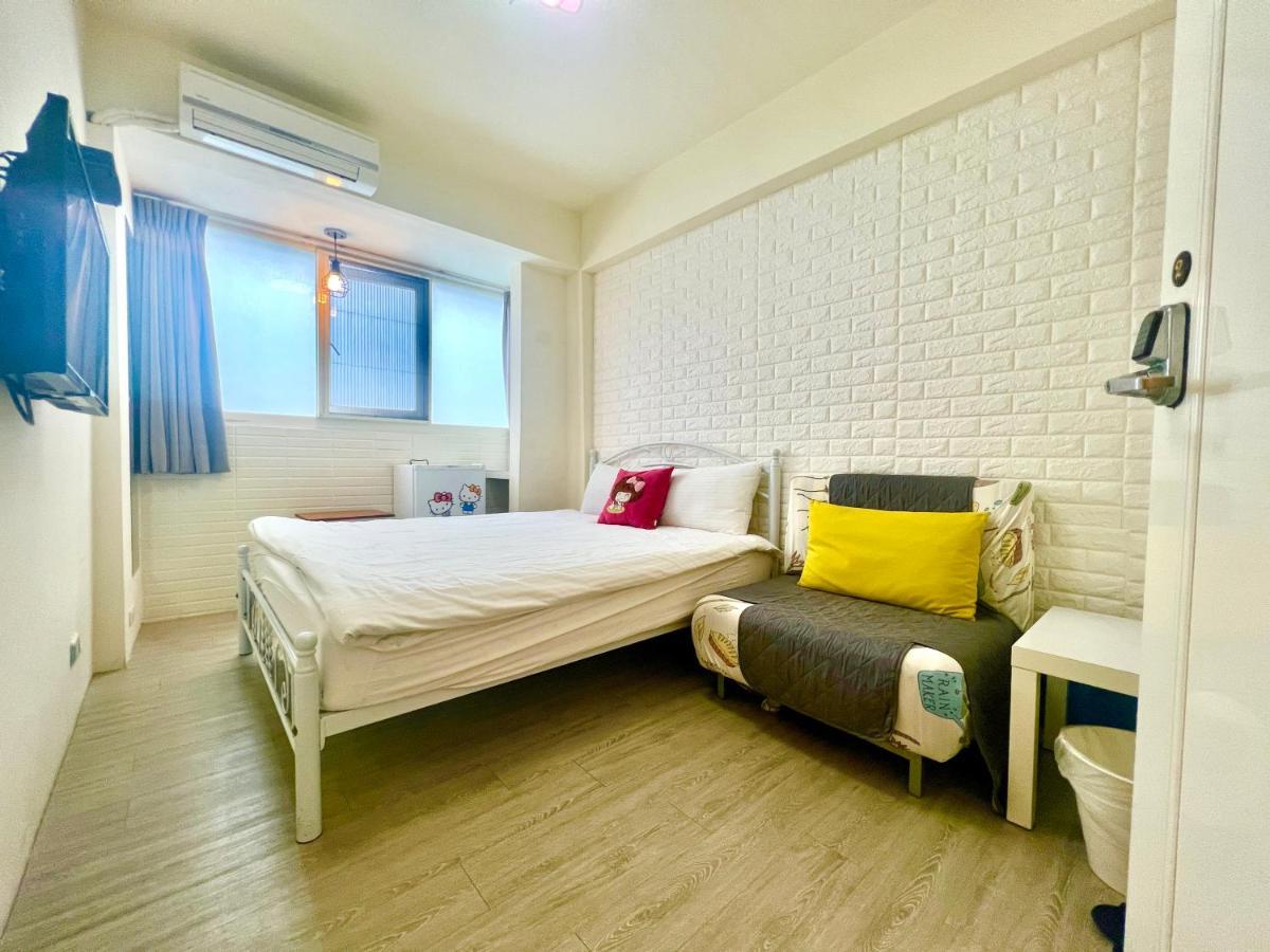 Long House Apartment Taichung Exterior photo