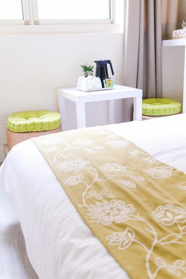 Long House Apartment Taichung Exterior photo